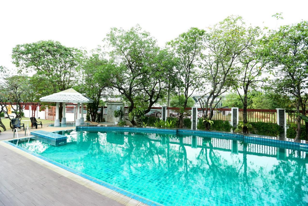 Bellevue Boutique Bangkok Apartment Luaran gambar